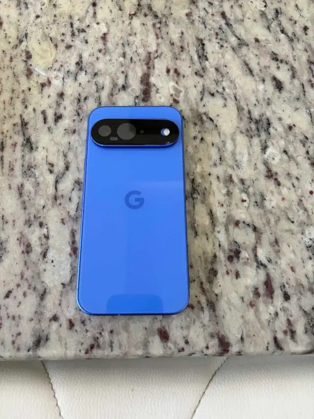 Google Pixel 10 128 Gb Blue Mint Condition