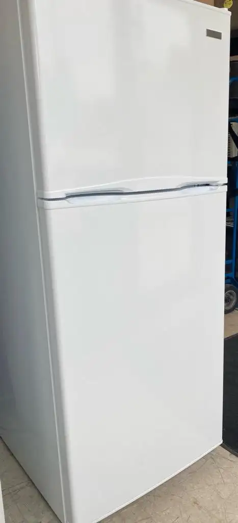 Compact Fridge