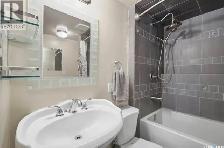 483 Wakabayashi Crescent - Photo 4