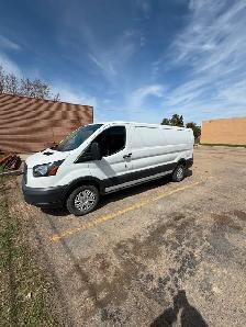 2018 Ford Transit Extended Length Van - Photo 4