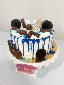 Blue drip cake, chocolate explition cake custom Cakes - Photo 8