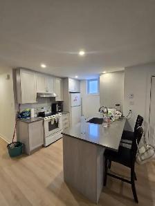 5 1/2 AHUNTSIC - 1e Novembre, 3 chambres fermees, Marche Central - Photo 3