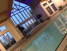 SHARED CONDO - PRIVATE ROOM (DEN) FOR RENT - SQUARE ONE MALL - Photo 9
