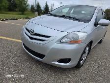 2007 toyota yaris sedan low mileage 89k kilometers