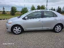 2007 toyota yaris sedan low mileage 89k kilometers - Photo 8