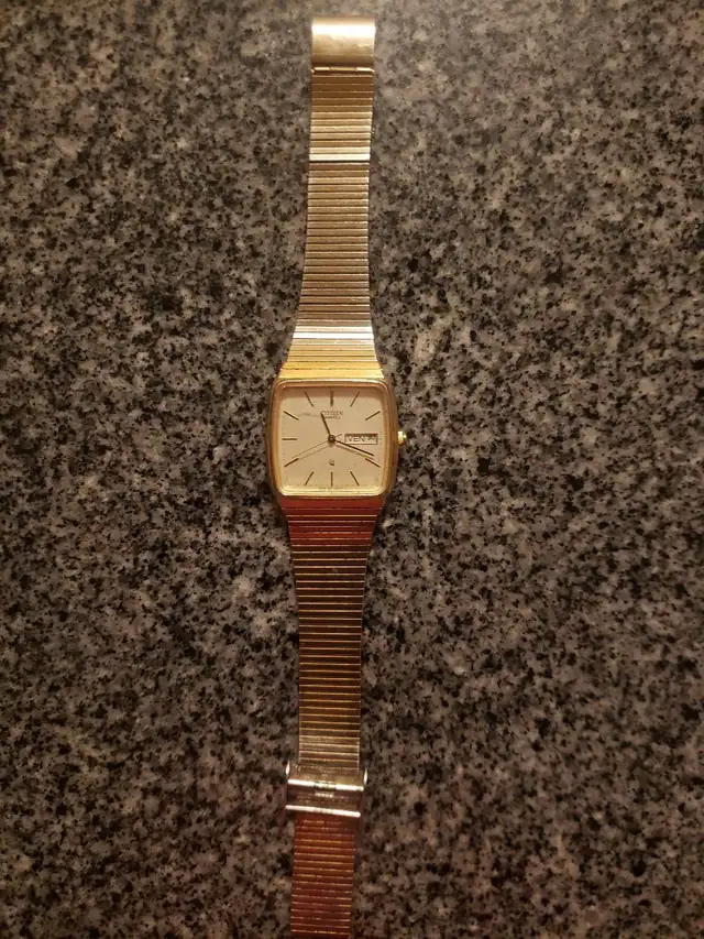 Montre quartz Citizen