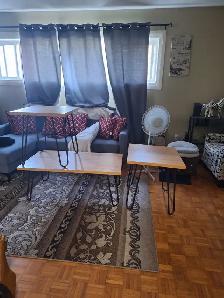 $80 OBO 3 Piece Coffee Table Set Midland