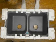 Set of 3 Sinks: Bathroom/Kitchen - Photo 2