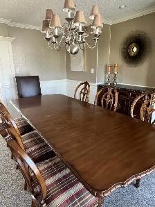 Dining Table with 8 Chairs