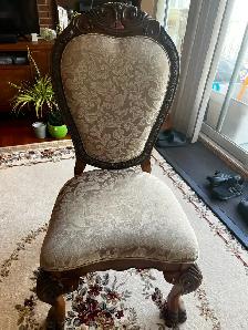 Good condition (Used). AICO hand-carved dining table 6 chairs