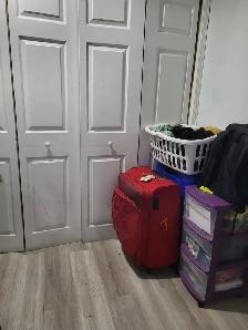 ROOM IN SHARING FOR 1 GIRL WITH PUNJABI FOOD-$500-MALTON-1ST SEP - Photo 2