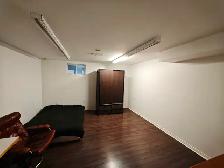 Private Large Room Near Subway - Photo 3