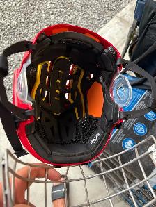 CCM Helmet - Photo 2