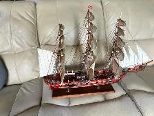 ONE BEAUTIFUL HAND BUILT  19 CENTURY FRIGATE SHIP - Photo 2