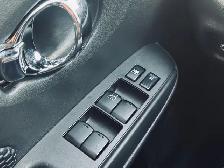 2014 Nissan Versa Note 5dr HB CVT 1.6 SV - Photo 13