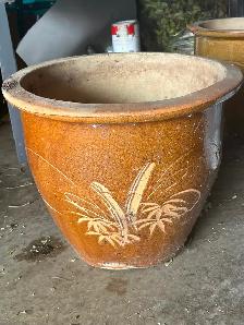 2 matching ceramic flower pots for sale