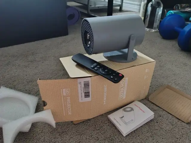 Mini Projector 4K Magcubic