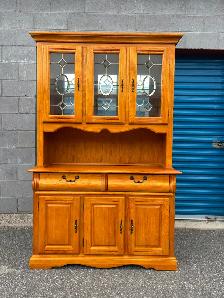 Solid Wood Hutch