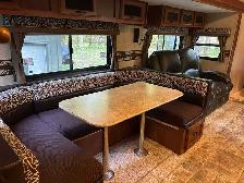 2013 KZ Spree 30ft camper trailer - Photo 3