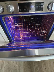 LG 4 burner convection oven - Photo 2