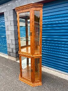 Beautiful Corner Curio Cabinet - Photo 3