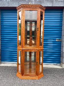 Beautiful Corner Curio Cabinet - Photo 10