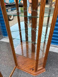 Single Door Curio Cabinet - Photo 8
