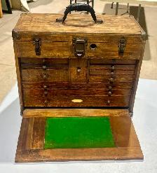Antique Dovetailed Oak Machinist Tool Chest w Multiple Drawers