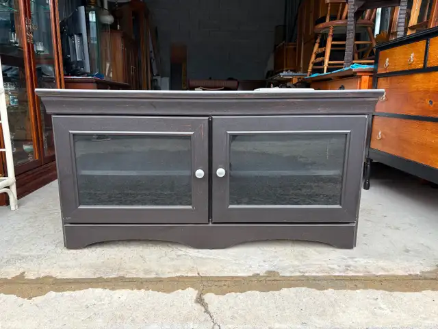 TV Stand / Stand