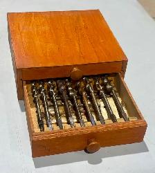 Vintage Steel Auger Set In Handmade Wooden Box - Photo 4