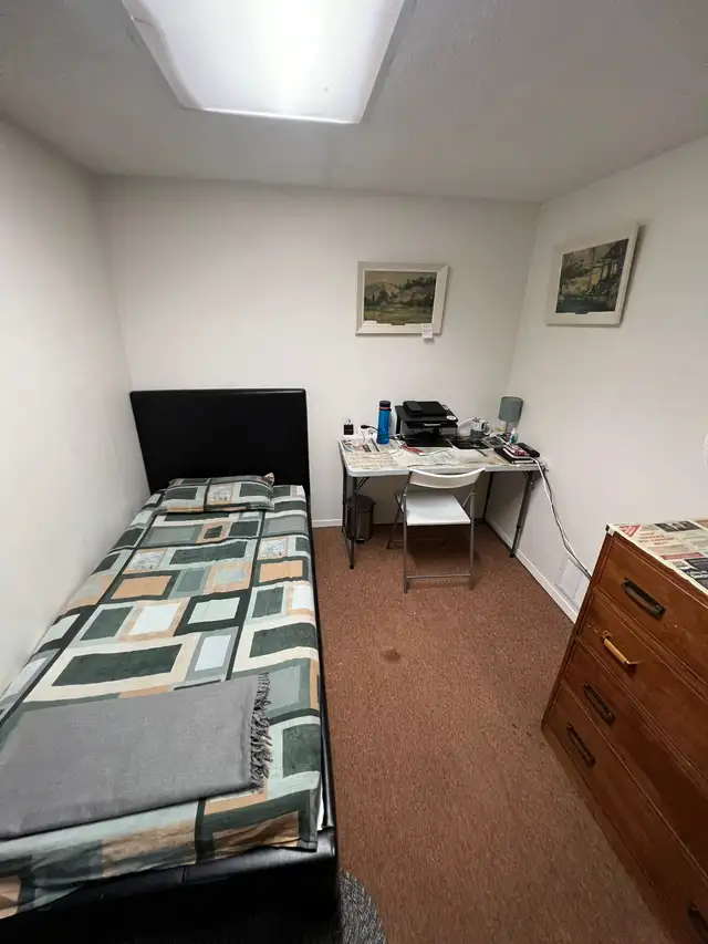EGLINTON AND BELLAMY BASEMENT ROOM FOR RENT