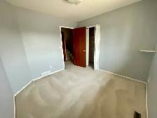 (403)3750985, #205 REICHLEY ST ROSEDALE MEADOWS HOME IN RED DEER - Photo 9