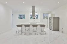 Room for Rent next to Lawrence West subway station and Yorkdale - Photo 5