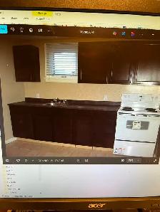 Two bedroom basement suite - Photo 2