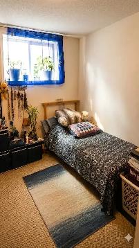 3 beds, 1 bath Basement, $1200, 5 min walk to SW Shawnessy Ctrai - Photo 4