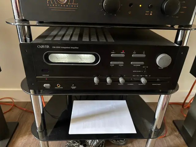 CARVER  CM 2002 Integrated Amp / remote