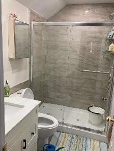 3 Bedrooms with 1 . 5 bathrooms  house for rent on Oct. fi - Photo 9