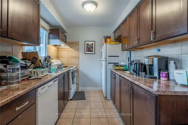 McMaster Student Room for Rent – Utilities Included