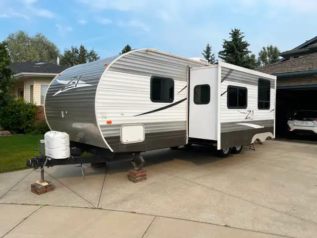 2012 Crossroads ZT 271 BH