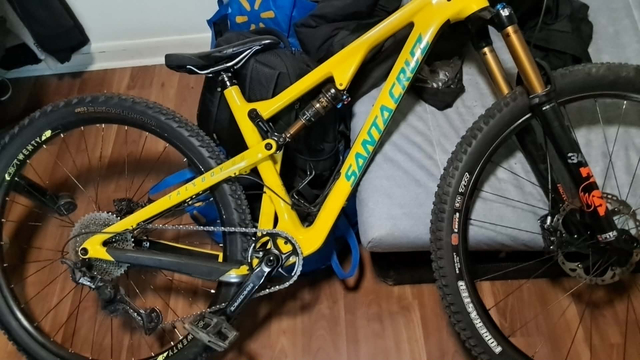 Selling Santa Cruz for $1600
