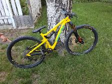 Selling Santa Cruz for $1600 - Photo 2