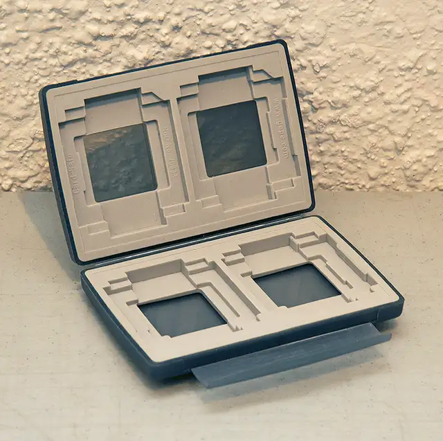Heavy-Duty Protective Memory Card Case (up to 8 cards)