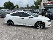 2020 Honda Civic Touring - Photo 3