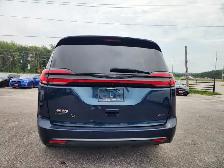 2022 CHRYSLER PACIFICA TOURING L - Photo 7