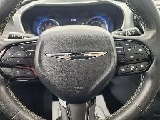 2022 CHRYSLER PACIFICA TOURING L - Photo 18