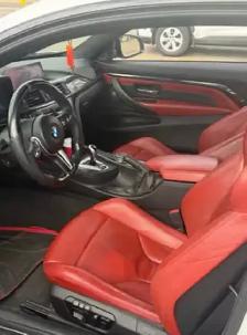 2015 BMW M4 - Photo 3