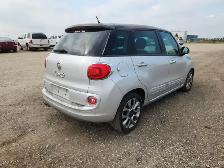 2014 FIAT 500L - Photo 9