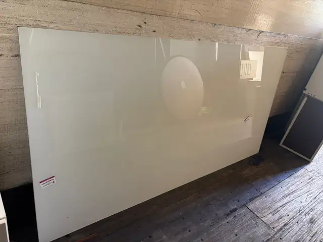 Clarus Floating Magnetic Glass Whiteboard – 8’ x 4’-Call us now!