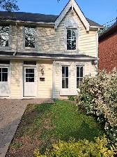 Edge of Queen's main campus- one bedroom in 4 BR house