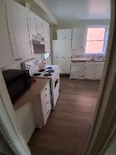 Edge of Queen's main campus- one bedroom in 4 BR house - Photo 3